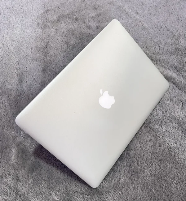 Macbook Air 2015 A1466 Intel Core i5 8GB/128GB - Image 2